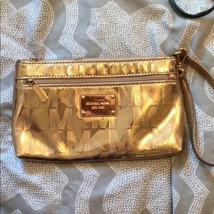 Rose Gold Michael Kors Wristlet